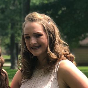 Meet your Posher, Allie